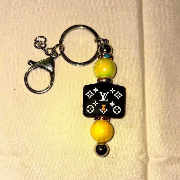 🆕 Fashion Designer Black and Yellow Bag Charm Keyring - Picture 7 of 7
